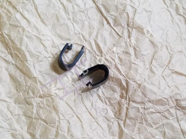 Кришки на петлі Asus X200LA